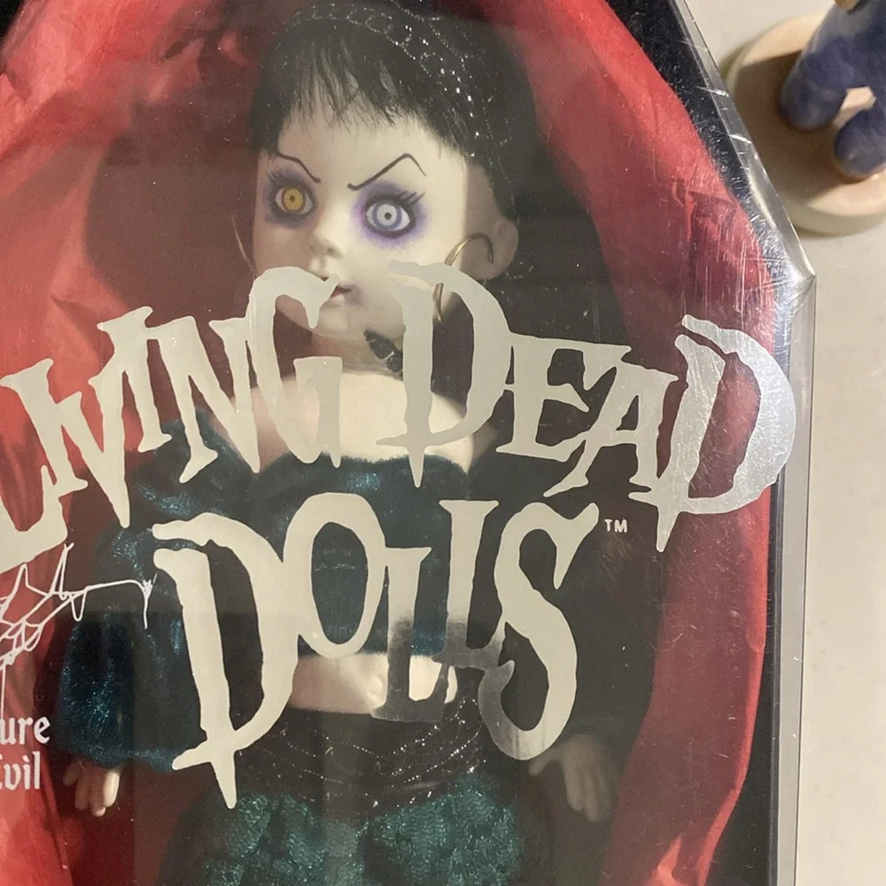Living Dead Dolls Gypsy